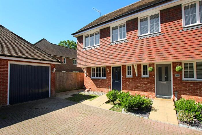 3 Bedroom Semi-Detached House To Rent In Sycamore Drive, Burgess Hill, RH15