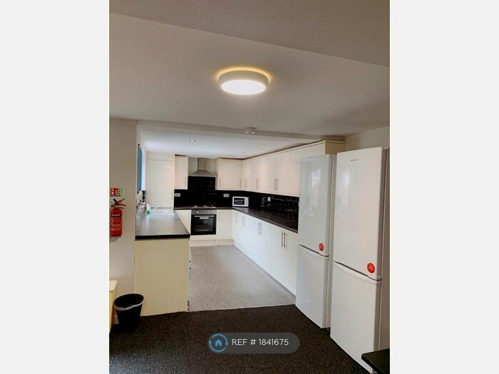 6 Bedroom Terraced House To Rent In Hall Lane, Liverpool, L7