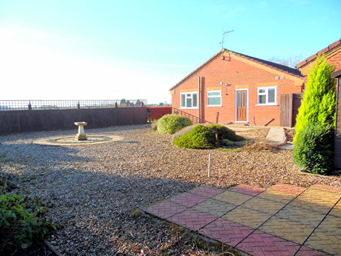 3 Bedroom Detached Bungalow For Sale In Dunlin Drive, Long Sutton, PE12