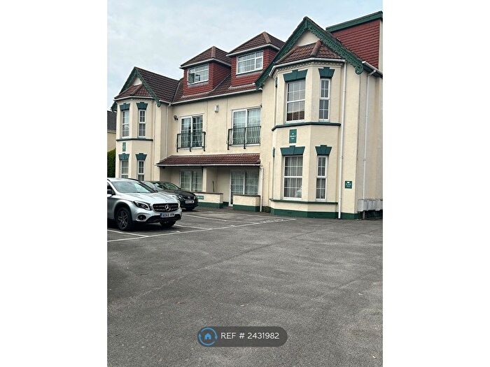 1 Bedroom Flat To Rent In Holdenhurst Road, Bournemouth, BH8