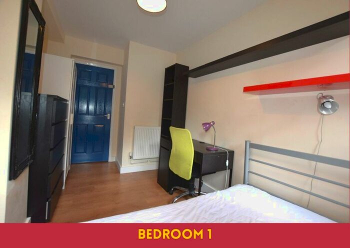 5 Bedroom Semi-Detached House To Rent In York Road, Canterbury, Kent, CT1