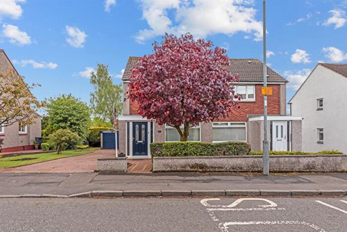 3 Bedroom Semi-Detached House For Sale In Briar Road, Kirkintilloch, G66