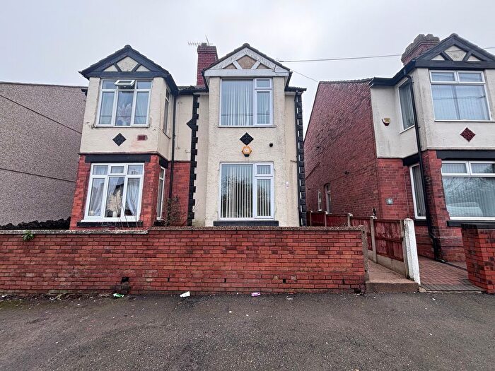 2 Bedroom Semi Detached House To Rent In Mansfield Road, Sutton-In-Ashfield, NG17