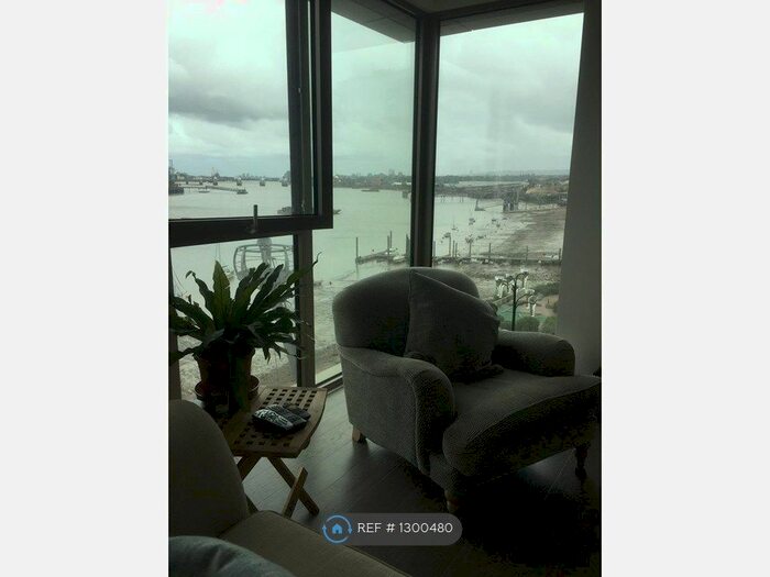 2 Bedroom Flat To Rent In Pilot Walk, London SE10