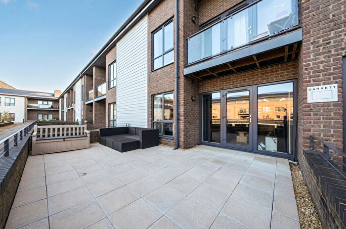 1 Bedroom Apartment For Sale In Fire Fly Avenue, Swindon, Wiltshire, SN2