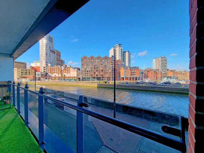 2 Bedroom Apartment To Rent In Eclipse Court, Stoke Quay, IP2