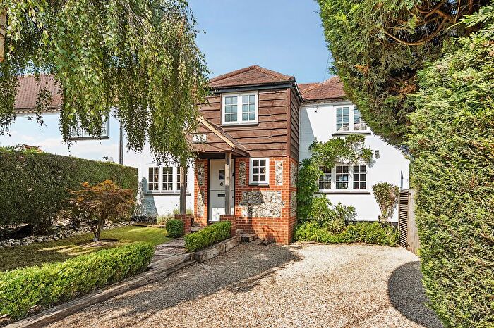 3 Bedroom Cottage For Sale In Church Lane, Ewshot, GU10