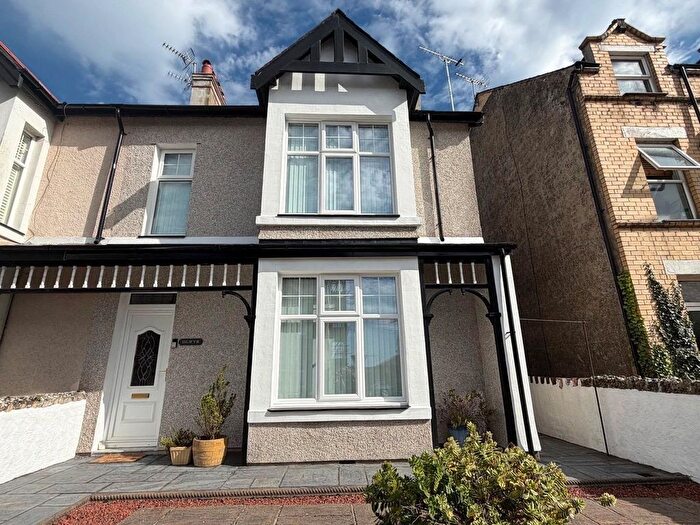 5 Bedroom Semi-Detached House For Sale In Bangor Street, Y Felinheli, Gwynedd, LL56
