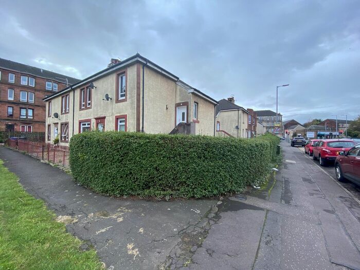 2 Bedroom Flat To Rent In Albion Street, Paisley, PA3