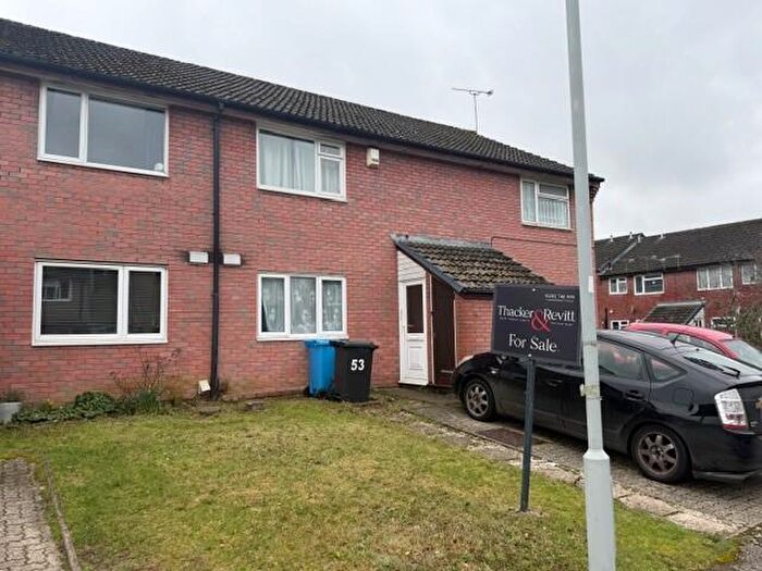 1 Bedroom Flat For Sale In Hooke Close, Poole, BH17