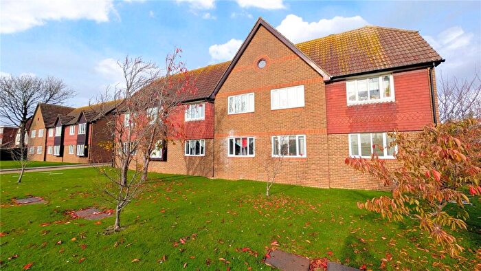 1 Bedroom Flat For Sale In Worthing Road, Wick, Littlehampton, West Sussex, BN17