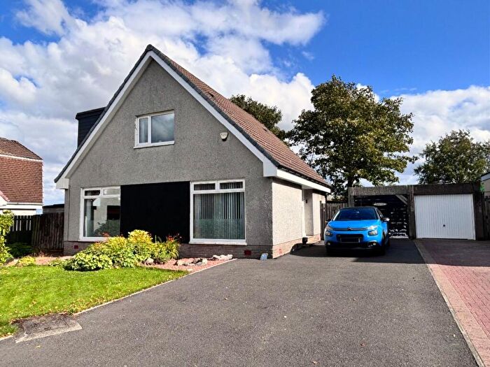 4 Bedroom Detached House For Sale In Keirsbeath Court, Kingseat, Dunfermline, KY12