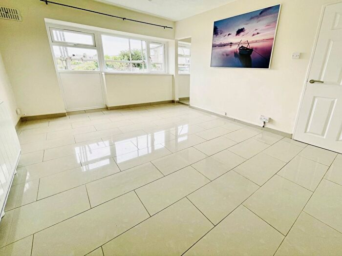 1 Bedroom Flat To Rent In Hendre, Ebbw Vale, NP23
