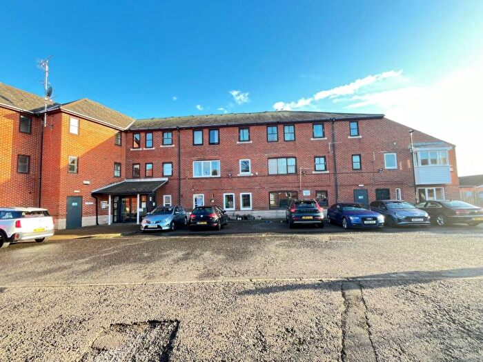 1 Bedroom Apartment For Sale In Hatfield House, Borough Road, North Shields, Tyne And Wear, NE29