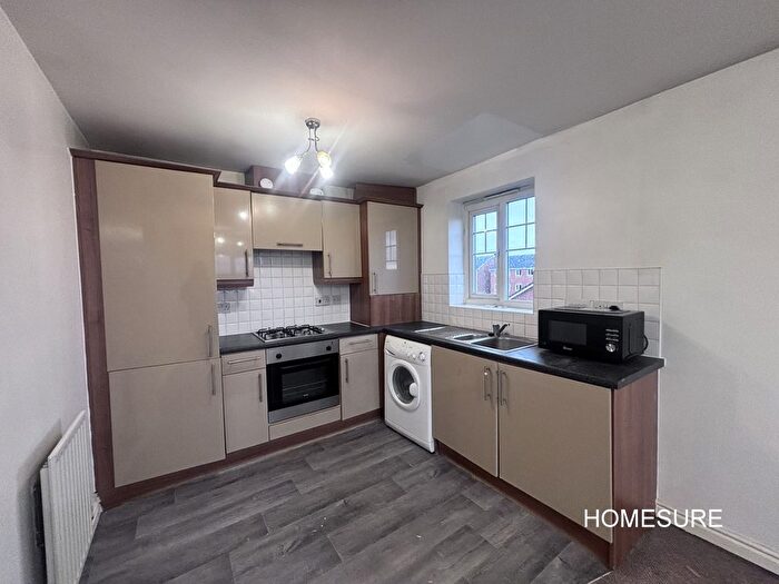 2 Bedroom Flat To Rent In Chandlers Way, Sutton Manor, St. Helens, WA9