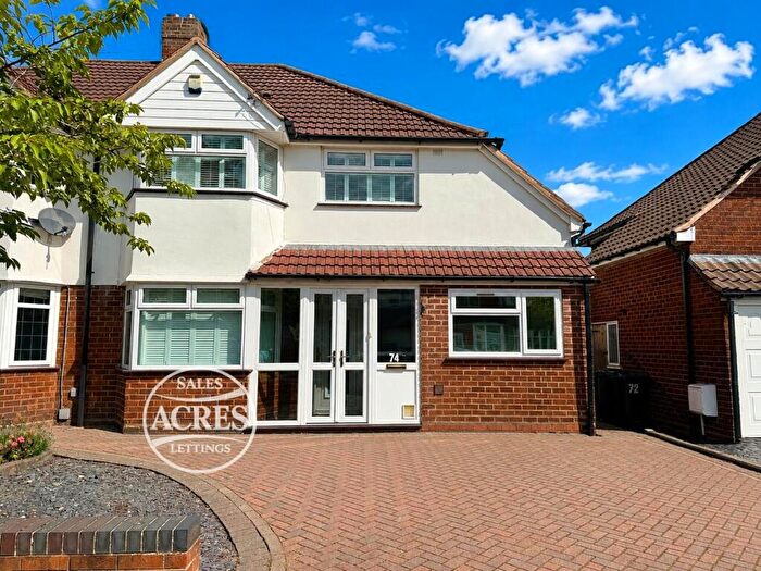 3 Bedroom Semi Detached House For Sale In Donegal Road, Streetly, Sutton Coldfield, B74