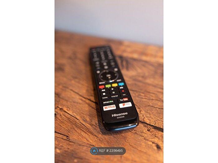 1 Bedroom Flat To Rent In Fairleigh Road, Cardiff, CF11