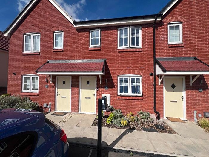 2 Bedroom Terraced House For Sale In Bulrush Grove, Desborough, Kettering, NN14