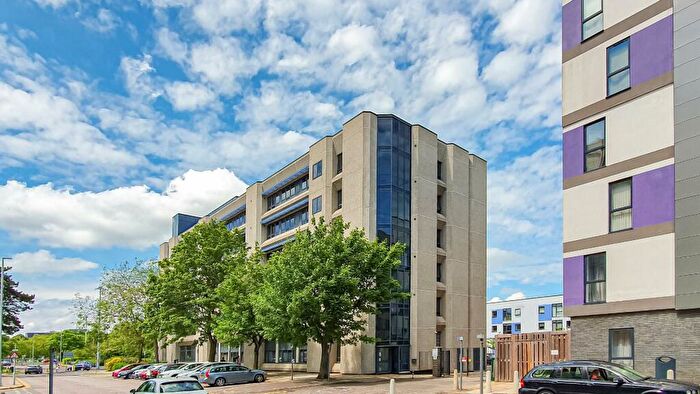 1 Bedroom Apartment To Rent In Skyline House, Stevenage, SG1