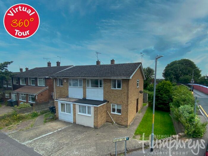 4 Bedroom Flat To Rent In Mead Way, Canterbury, CT2