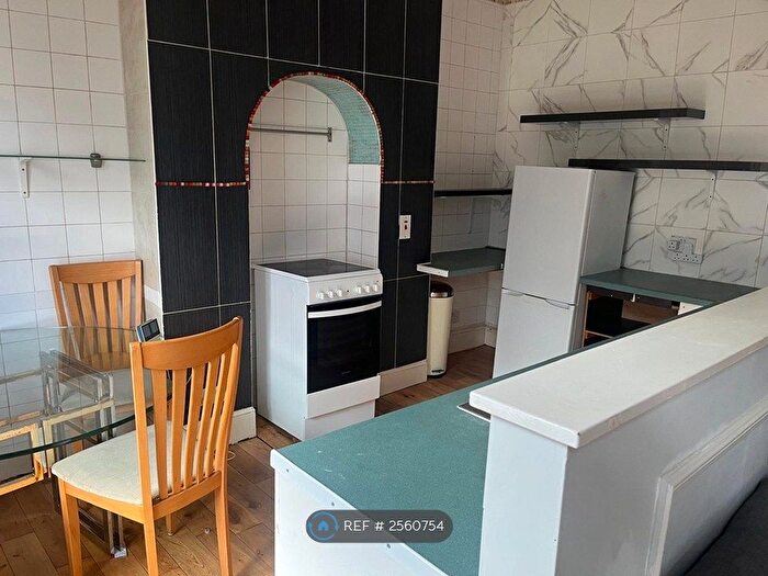 1 Bedroom Flat To Rent In High Street Harlesden, London, NW10