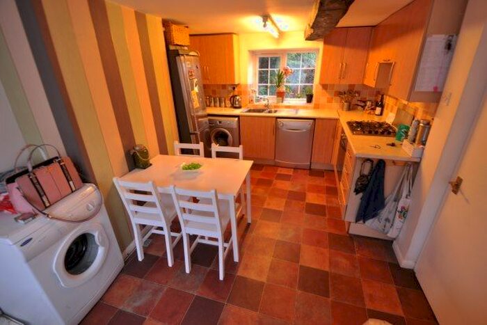 3 Bedroom Cottage To Rent In Horseshoe Cottages, Northampton, NN6