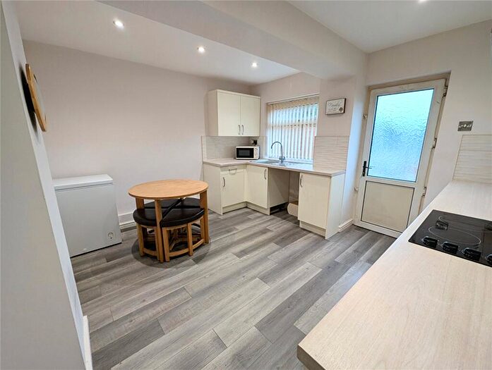 3 Bedroom Terraced House For Sale In Darren Road, Ystalyfera, Swansea, Neath Port Talbot, SA9