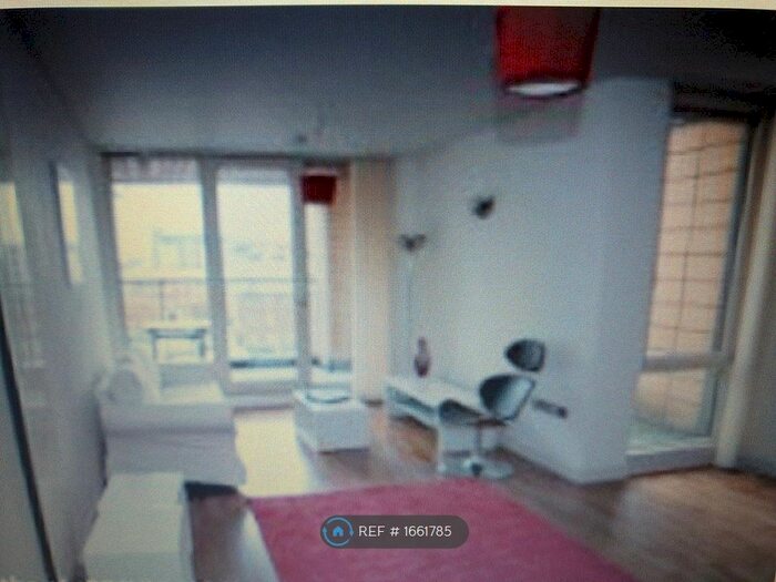 1 Bedroom Flat To Rent In Leftbank, Manchester, M3