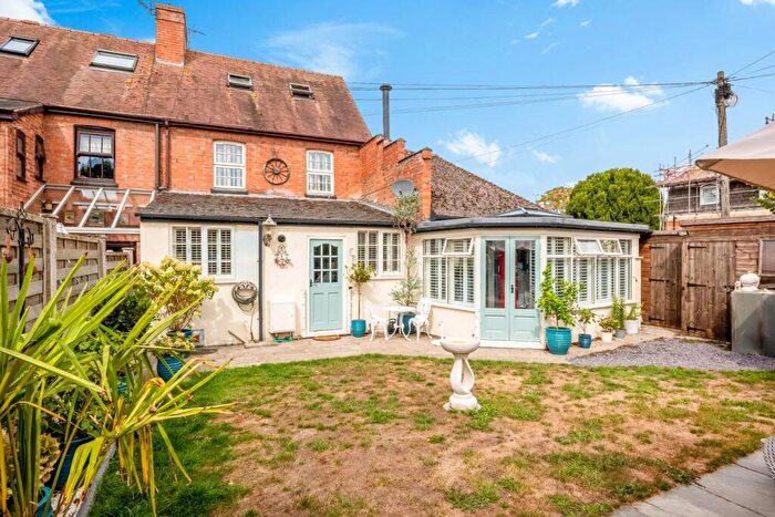 3 Bedroom End Of Terrace House For Sale In Mill Lane, Broom, Alcester, B50