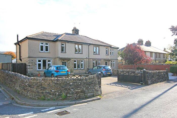 4 Bedroom Semi-Detached House For Sale In Eshton Road, Gargrave, Skipton, BD23