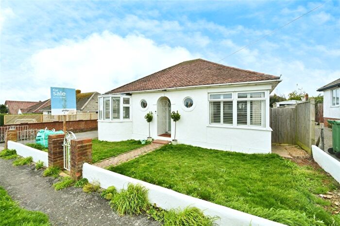 2 Bedroom Bungalow For Sale In Malines Avenue, Peacehaven, East Sussex, BN10
