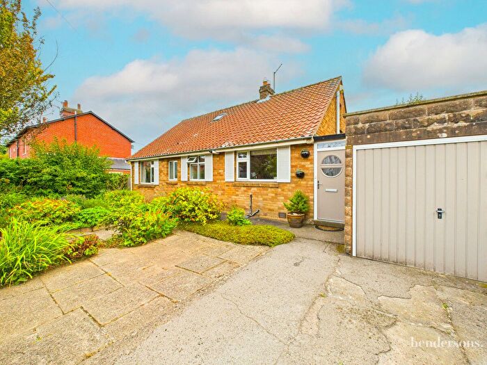 4 Bedroom Bungalow For Sale In Red Roof, The Carrs, Briggswath, YO21