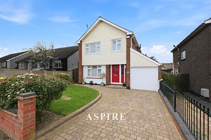 4 Bedroom Detached House For Sale In Deerhurst, Benfleet, SS7