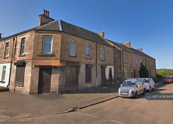 2 Bedroom Flat To Rent In Elliot Terrace, Falkirk, FK2