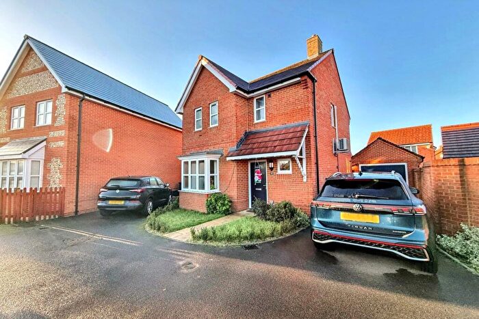 3 Bedroom Detached House For Sale In Amesbury, SP4