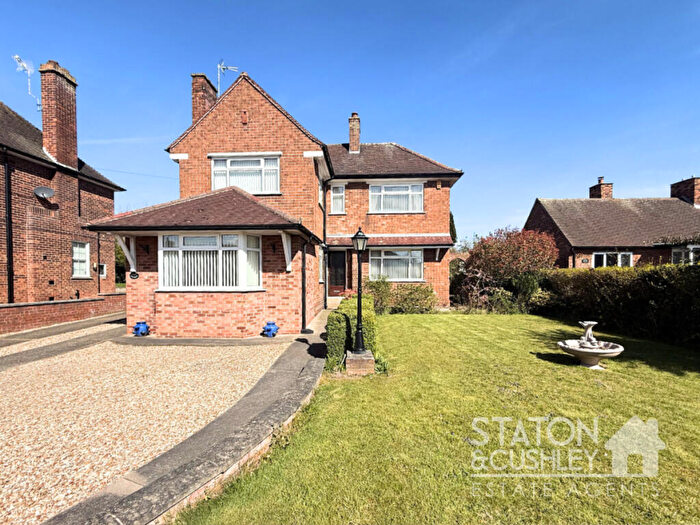 3 Bedroom Detached House For Sale In Ollerton Road, Edwinstowe, NG21