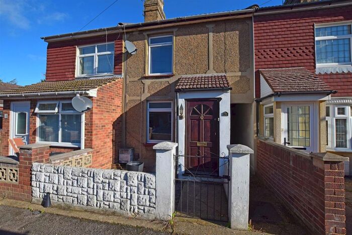 2 Bedroom Terraced House To Rent In Webster Road, Rainham, Gillingham, ME8