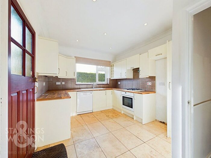 3 Bedroom Detached Bungalow For Sale In Blofield Corner Road, Blofield, NR13