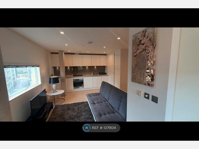 1 Bedroom Flat To Rent In Nottingham One Tower, Nottingham, NG1