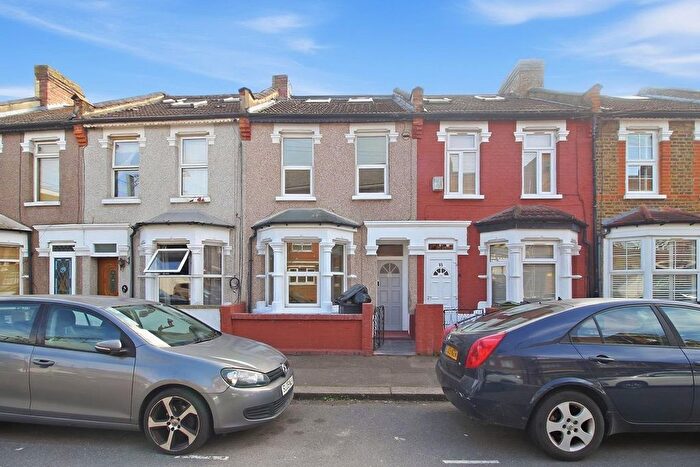5 Bedroom Terraced House To Rent In Skeltons Lane, Leyton, E10