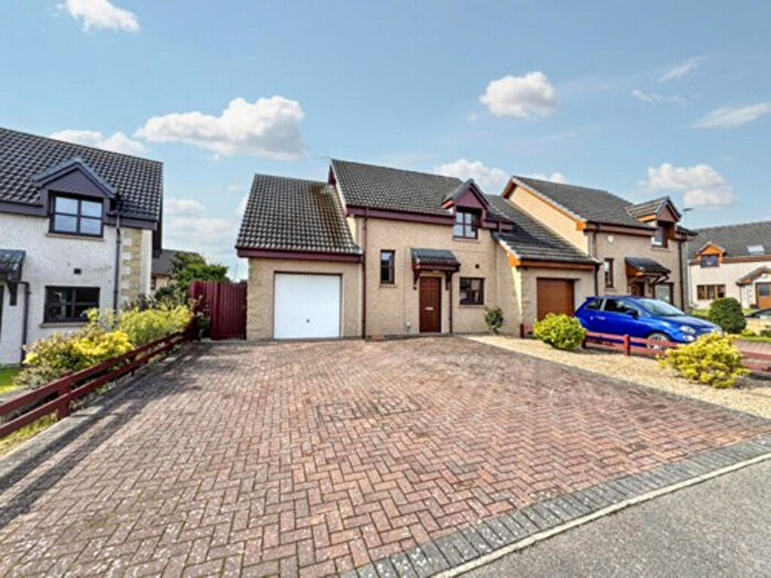 3 Bedroom Semi-Detached House For Sale In Thornhill Drive, Elgin, IV30