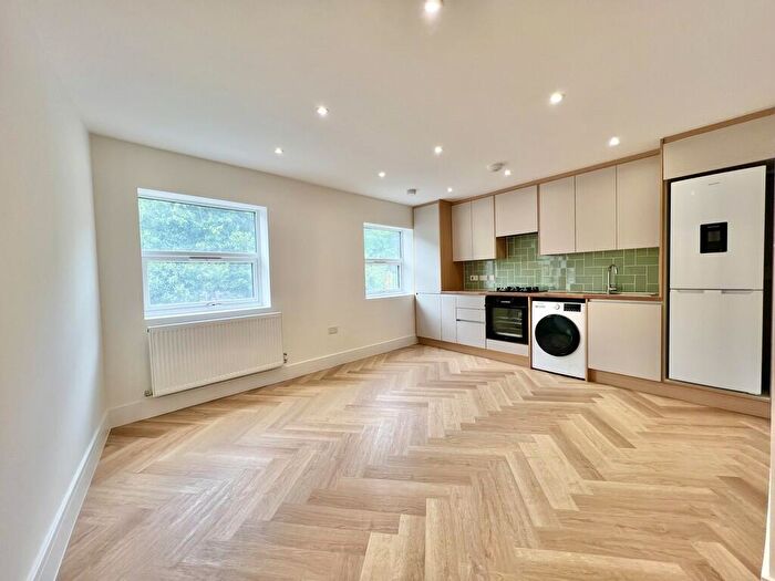 1 Bedroom Apartment To Rent In London Road, Camberley, GU15