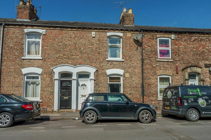 2 Bedroom Terraced House To Rent In Newborough Street, York, YO30