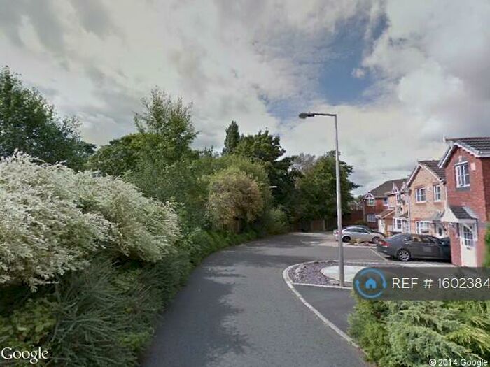 2 Bedroom Flat To Rent In Davenport, Stockport, SK3