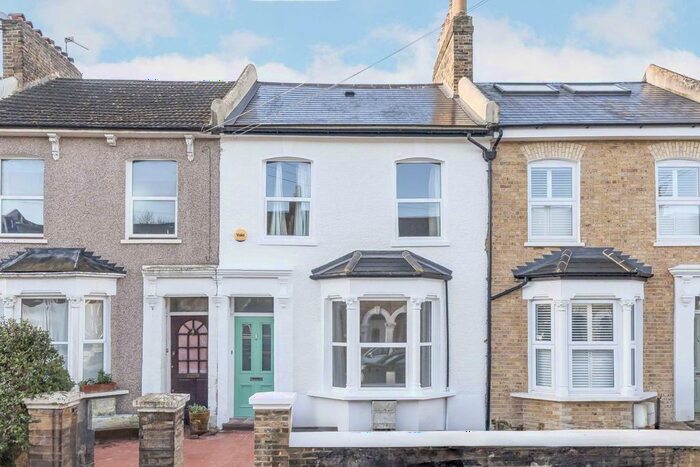 3 Bedroom Property To Rent In Arabin Road, London, SE4