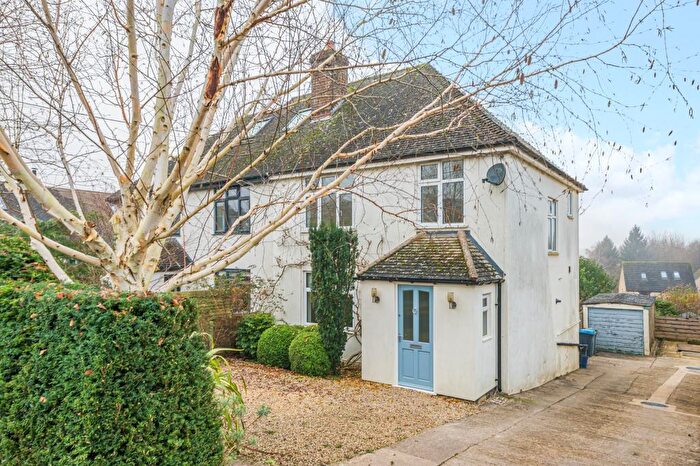 3 Bedroom Semi Detached House To Rent In Chipping Norton, Oxfordshire, OX7