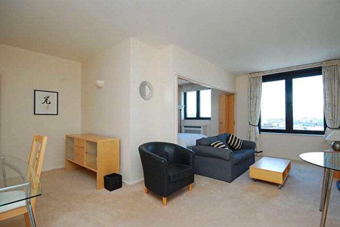 1 Bedroom Flat To Rent In Cromwell Road, South Kensington, London, SW7