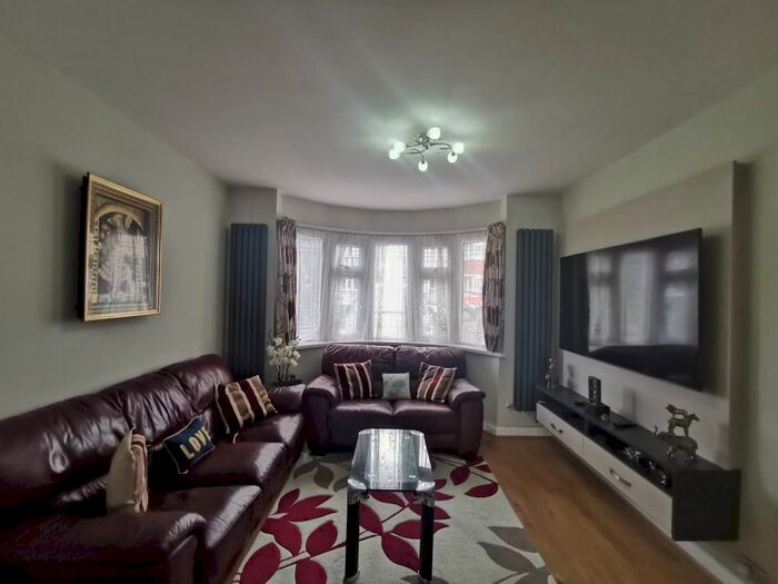 4 Bedroom Terraced House To Rent In Sandringham Crescent, South Harrow, Harrow, HA2