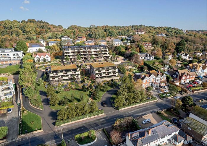 1 Bedroom Flat For Sale In Seabrook Road, Hythe, CT21