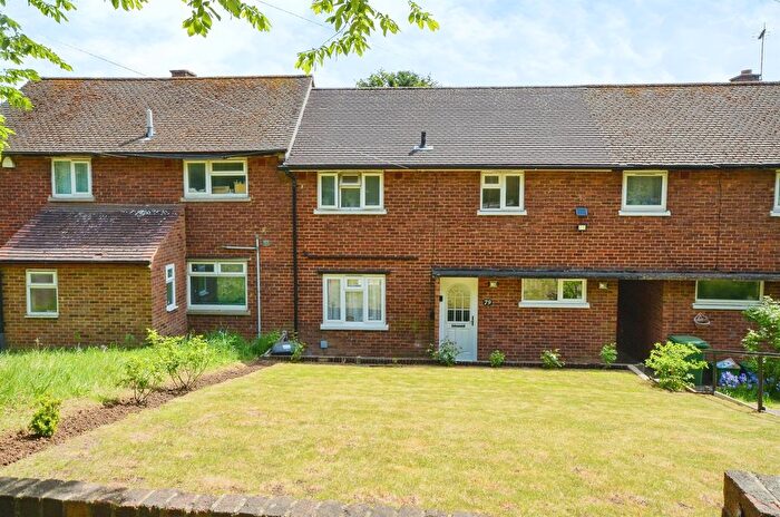 2 Bedroom Terraced House For Sale In Batchwood Drive, St. Albans, AL3